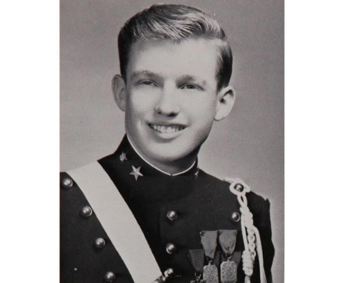 Donald Trump gençken çok yakışıklıymış?