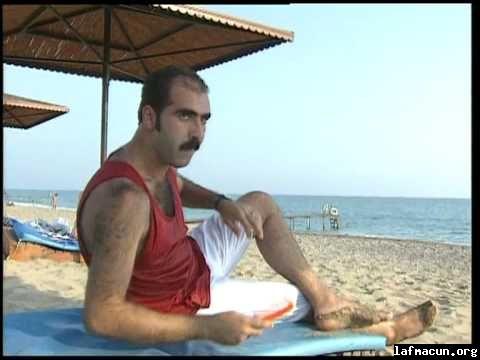 Modern sevgili mi maço türk erkeği şeklinde sevgili mi ? tercihiniz nedir kızlaarr ?
