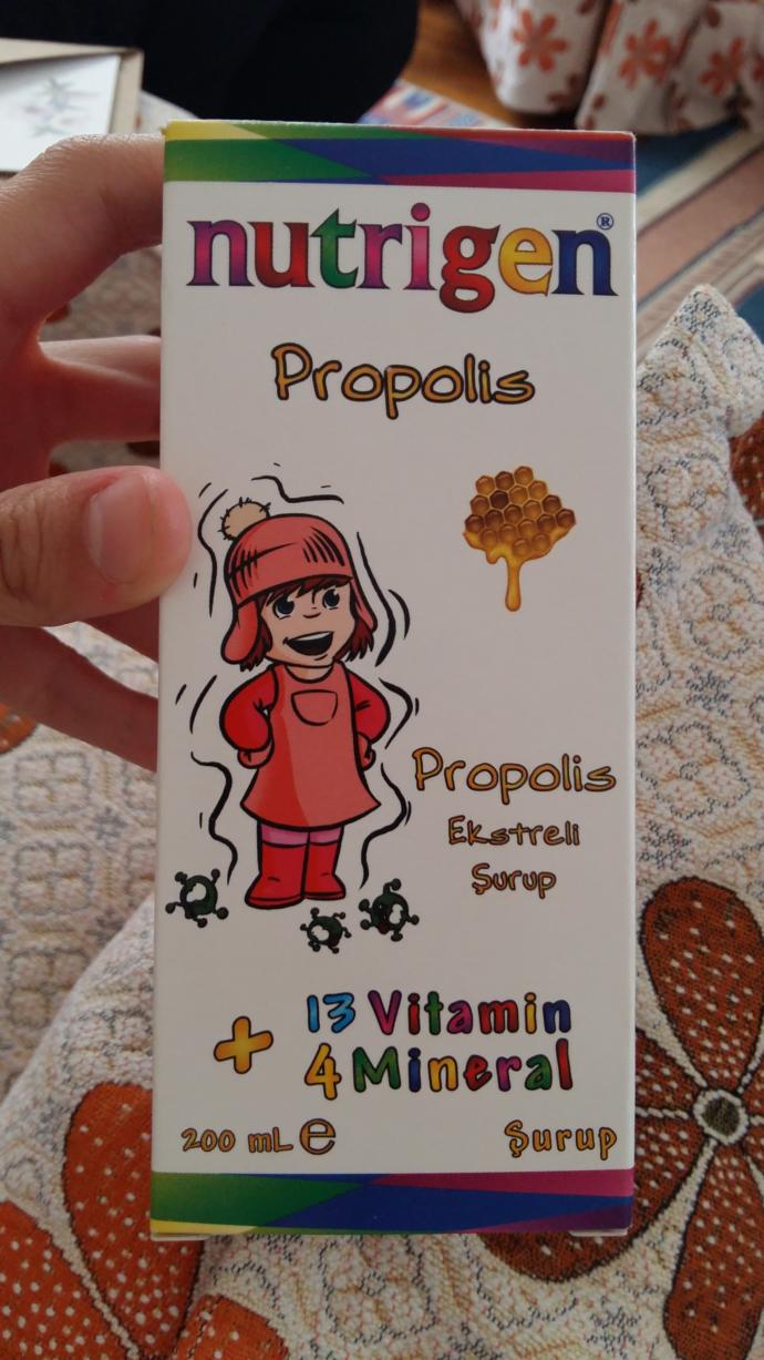 Nutrigen Propolis kullanan var mı?