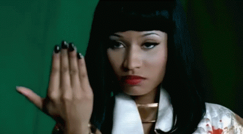 Rihanna  ve  nicki minaj  kavga etse sizce kim kazanir ????
