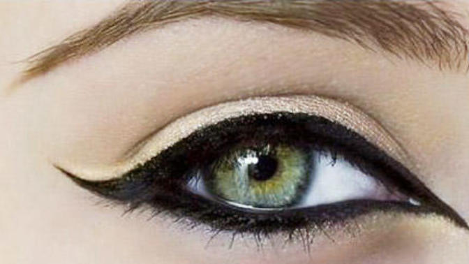 Dipliner ya da eyeliner gözü küçük mü gösterir büyük mü?