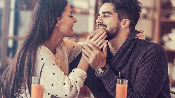 Kadınların erkeklere söylememesi gereken kelime! "Bebeğim" kelimesi erkekleri neden öfkelendiriyor?