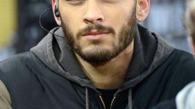 Zayn sakallı mı daha iyi sakalsız mı?