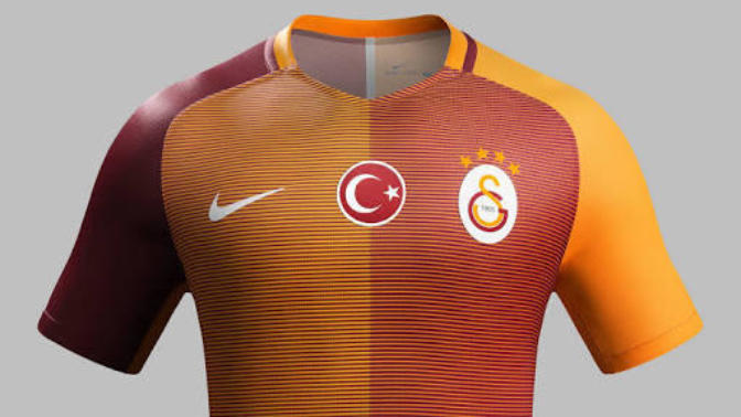 Yıl dönümü hediyesi forma?
