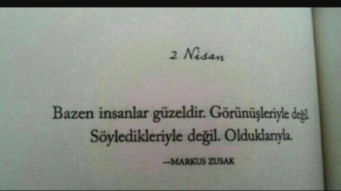 Beğendiğiniz kitap ve şiir alıntıları var mı?