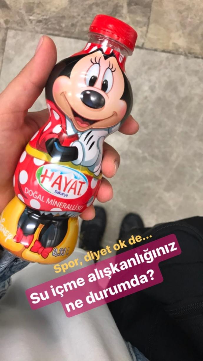 İnstagram hikayede kutucuk şeklinde yazıyı nasıl paylaşıyoruz ?