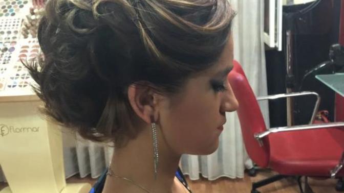 Gögüs çatalı gösteren kıyafetler giymek hoşunuza gider mi?