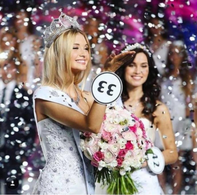 Miss Russia 2017'nin galibi, Rusya'nın en güzel kızı Polina Popova'nın. Bakalım siz de aynı fikirde misiniz?