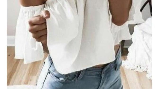 Pantolon giydiğimde bu şekilde belli oluyor ya herkes bakıyor sinir oluyorum iğrenç değil mi napcam😔?