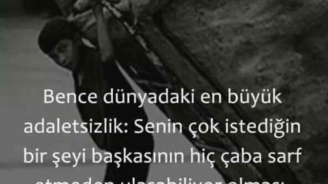 Düşünüyorum da biz insanlar ne zaman çıkarcı olmaktan vazgeçeriz acaba?