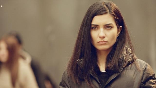 Monica Belluci Tuba Büyüküstün'ü beğenmemiş?