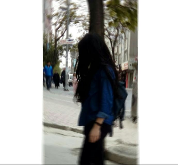 Bu fotoğraf döndürme nasıl yapılıyor?