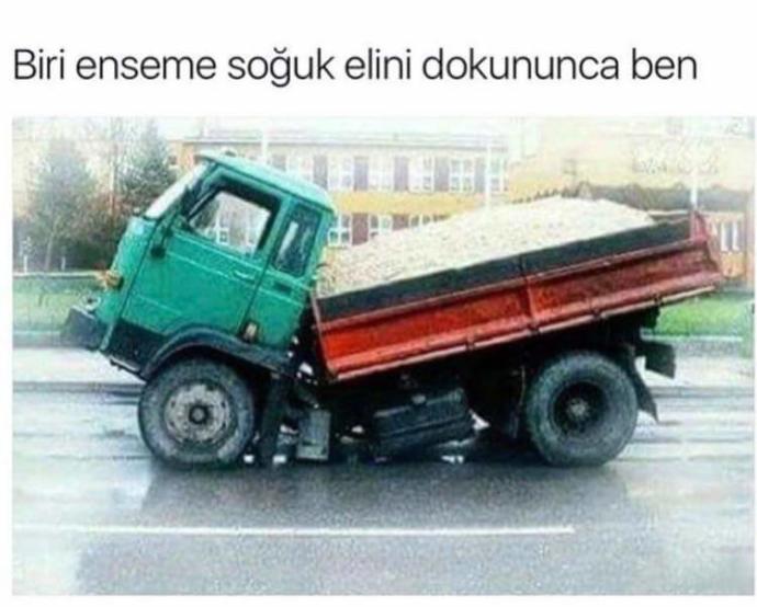 Sizinde ensenize soğuk elle dokunulunca böyle oluyor mu 😕😕 ?