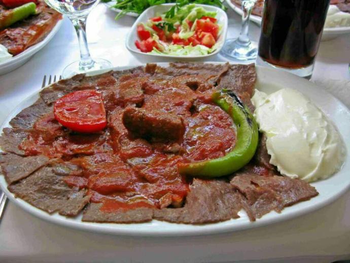 Adana kebabı mı Bursa iskender kebabı mi??