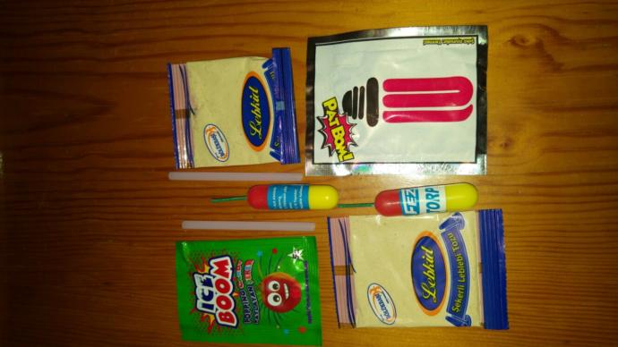 1995 ve oncesi olanlar burda mi ??