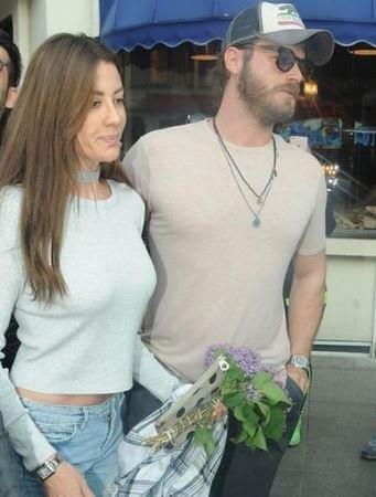 Başak Dizer Fahriye Evcen'e benzemek için estetik yapmış gibi görünmüyor mu?