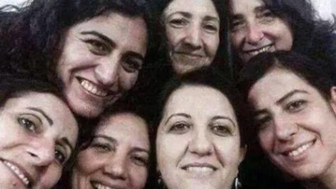 Bebeğiniz kime benzer çirkin mi olur diye hiç düşündünüz mü?