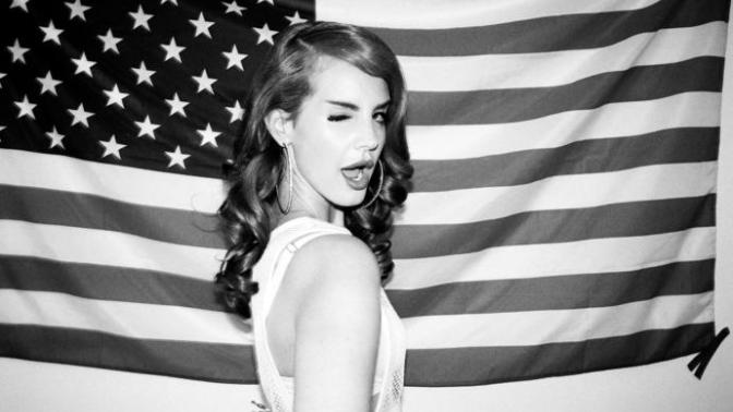 Lana Del Rey: "Sektörde çok erkekle ilişkiye girdim." Ünlü olmak için her yol mübah mıdır?