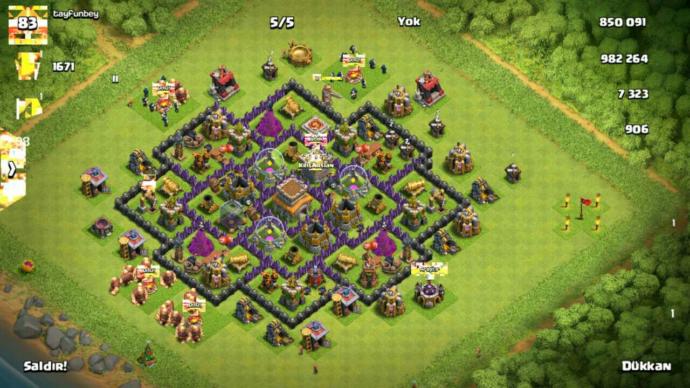 clash of clans oynayanlar bakabilirmi oyunda grafik sorunu ??
