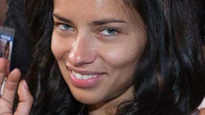 Adriana Lima'nın makyajsız haline ne diyorsunuz?