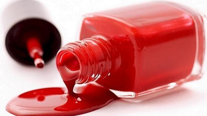 Halıdan oje lekesi nasıl çıkar?