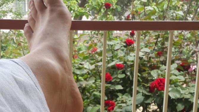 Pazar pazar keyifler yerindemi? Bende boyle balkonda cay keyfi siz ne alemdesiniz (görselli) ?