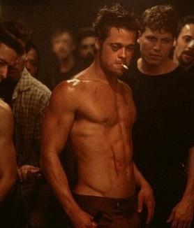 Anket Brad Pitt in en seksi vücudu sizce göre hangisi  ?