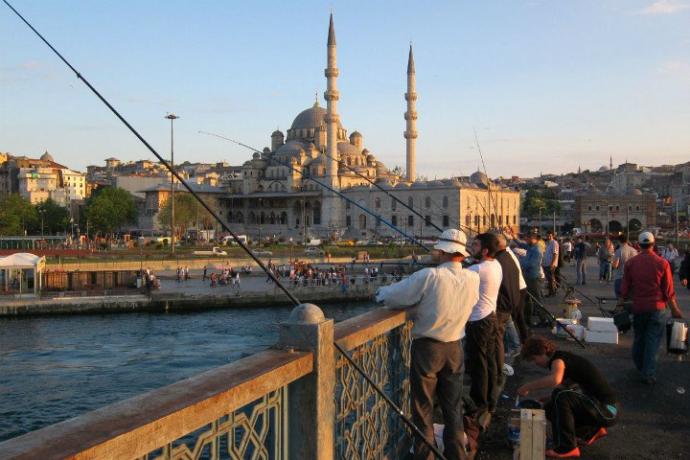 Heves için balık tutmak istiyorum ucuz bir olta takımını nerden bulabilirim?