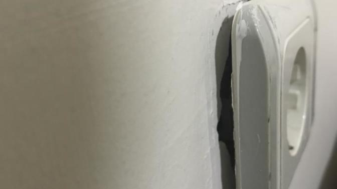 Arkadaşlar bu priz yangın çıkarırmı acil?