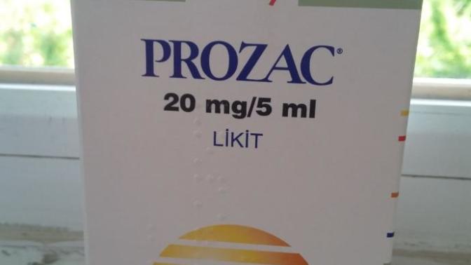 Arkadaşlar Prozac Antidepresan ilacını kullanan var mı?