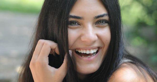 Dişlerdeki şekil bozuklukları kişiye 