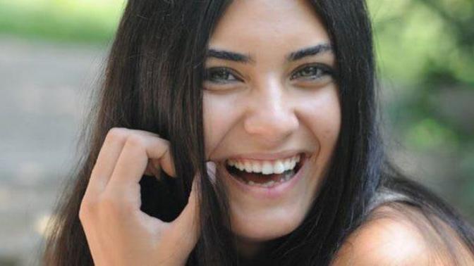 Dişlerdeki şekil bozuklukları kişiye "çekicilik/tatlılık" katabilir mi?