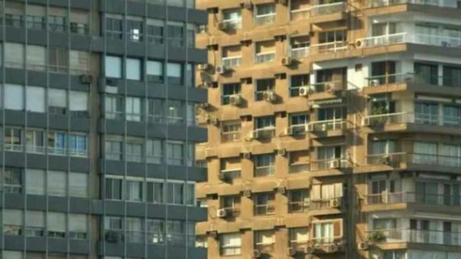 İnternet Dünyasını İkiye Bölen Bir Soru Daha: Bu Binalardan Hangisi Öndedir?