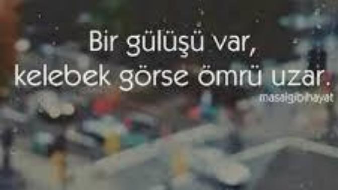 Bir gülüşü var sanırsın... noktalı yeri tamamlar mısınız :D?