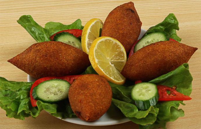 Çiğ köfte mi içli köfte mi?