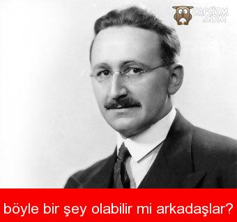 Akşam kocamla yatıyorum, sabah sevgilimle görüşüyorm aktif olarak tlfnda Sabah başka kadın akşam başka kadın oluyorum?