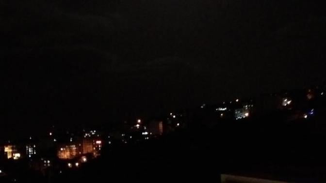Ay'a bakınca yüreğinde ne görüyorsun?