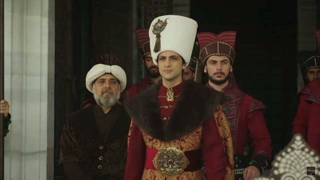 Muhteşem Yüzyıl padişahlarından hangisi rolünü en iyi şekilde yansıttı?