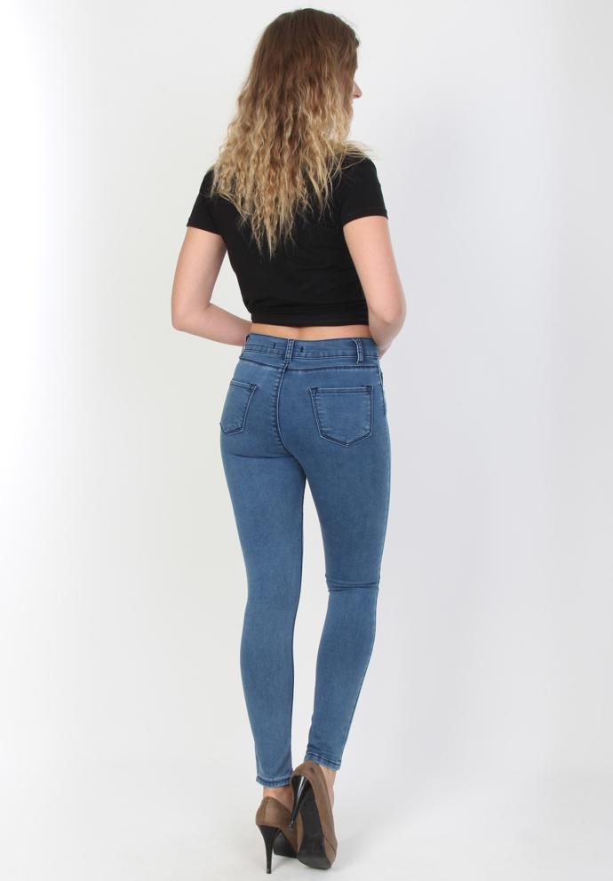 Her likralı kot pantolon yıkanınca biraz çeker mi?