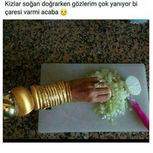 Kızlar soruyor'da Güzel Kafalarla Sorulduğu Kesin Olan 8 Acayip Soru bakmak ister misiniz?