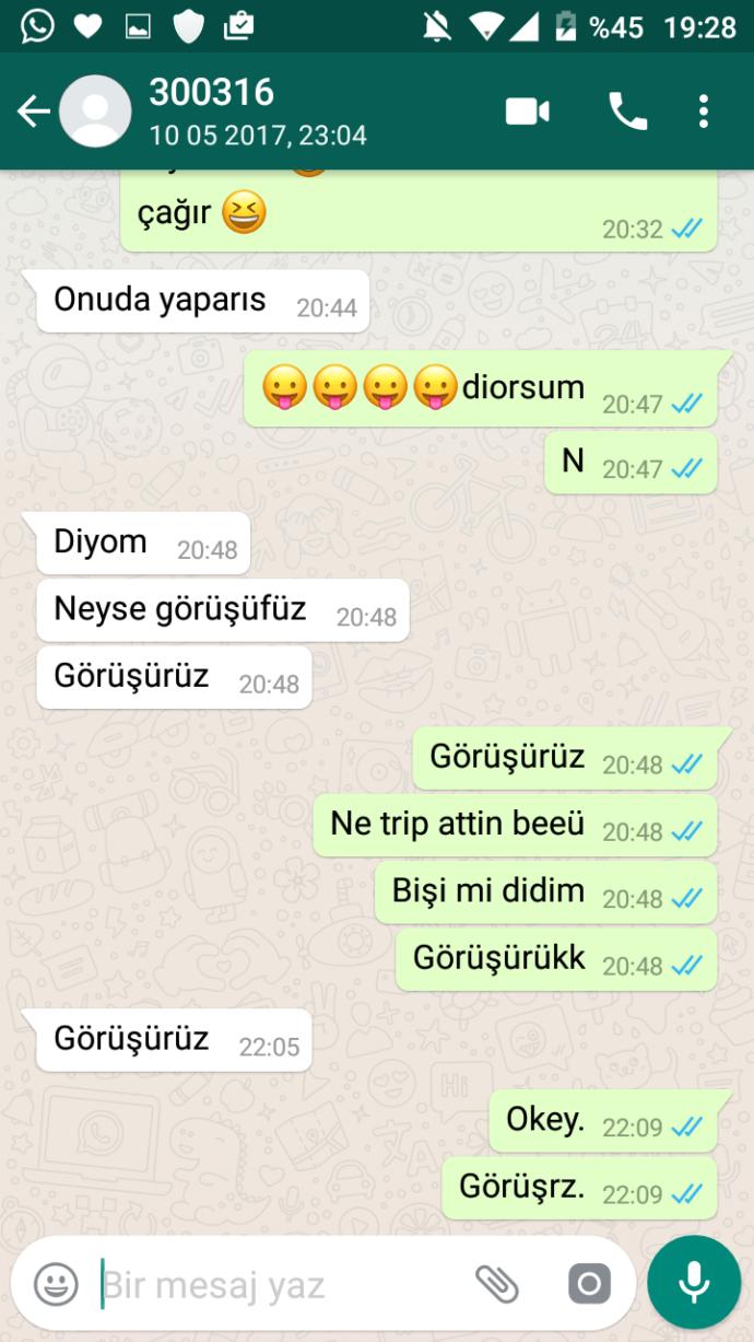 Sürekli konuşmak istiyorum ama dünden beri o hiç mesaj atmadı. Ne yapayım?