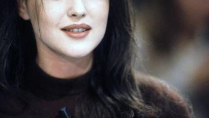 Monica Bellucci'nin yuz tipi?