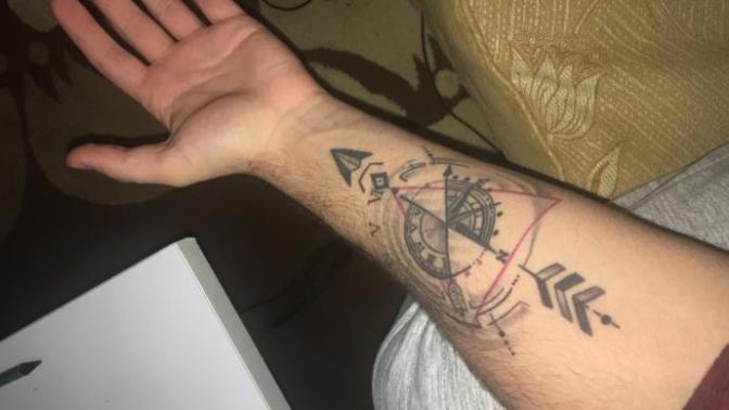 Dövmemden memnun değilim... lazer mi yoksa kapattırsam mı? Lazer da tam silmez bence, kötü iz bırakıyor?