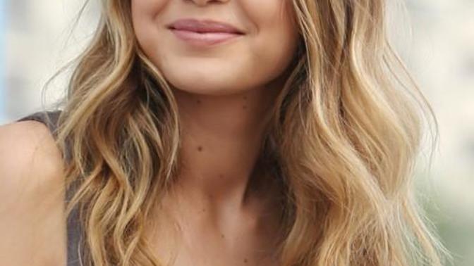 Sizce Gigi Hadid güzel mi?