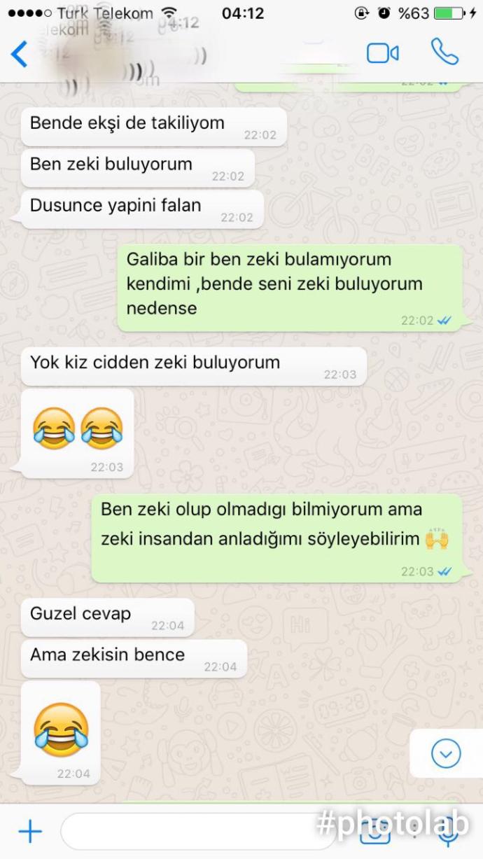 Zeki biri degilim, bana çevremdekiler zeki diyor Nasıl bu kanıya varmış olabiliyorlar (ss)?