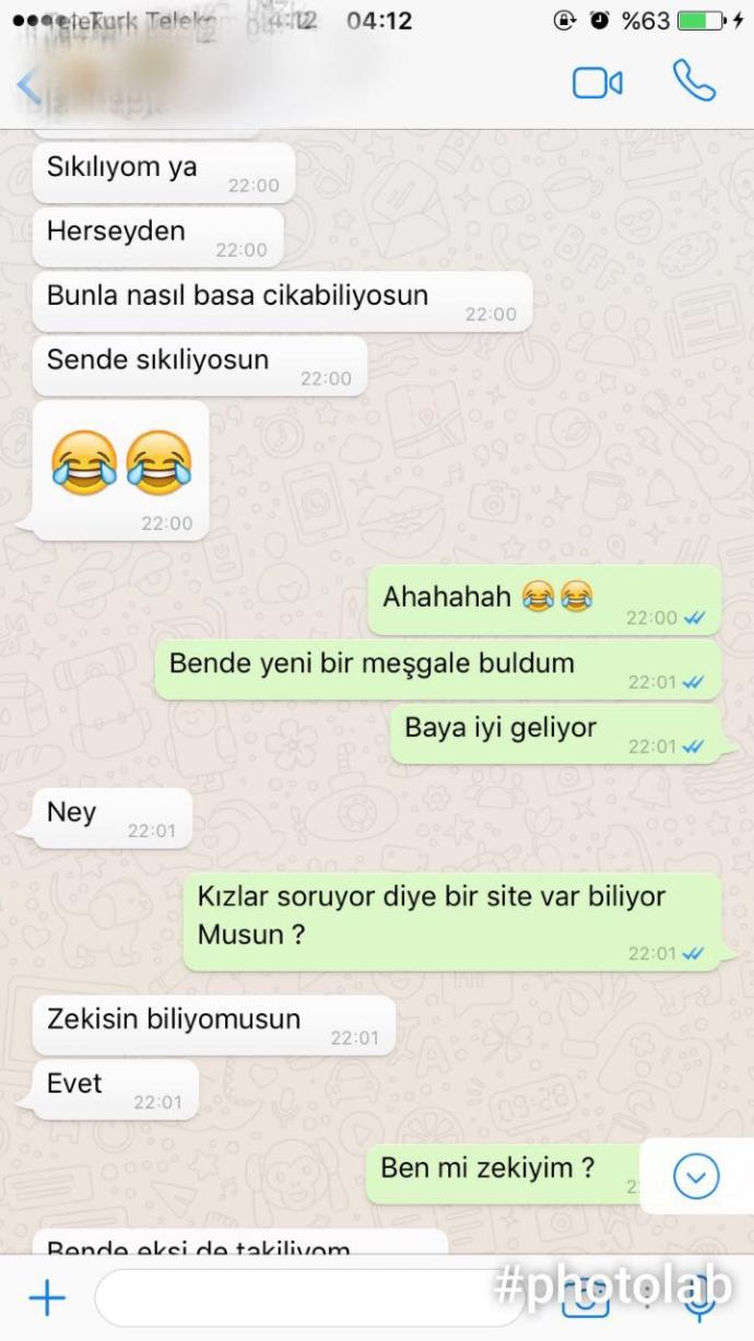 Zeki biri degilim,bana çevremdekiler zeki diyor Nasıl bu kanıya varmış olabiliyorlar (ss)?