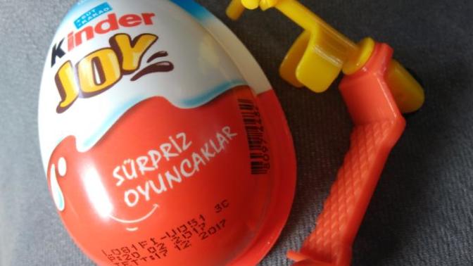 Kinder sürpriz yumurta seven var mı?