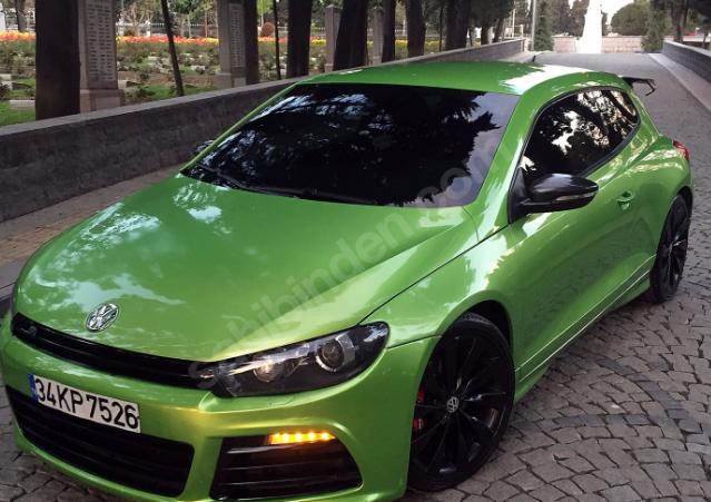 Fıstık yeşili Scirocco R nasıl sizce?