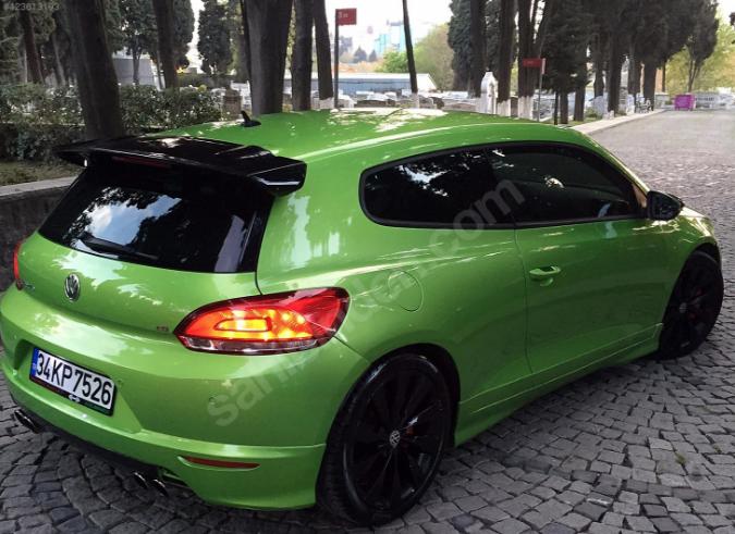 Fıstık yeşili Scirocco R nasıl sizce?