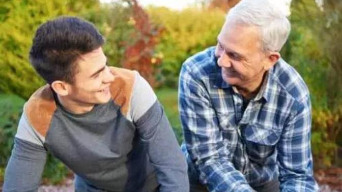 Ne kız, ne de erkek kardeşim var. Ama babamın oğlu, aynı zamanda başka  bir  adamın oğlu. Bu kişi kim?